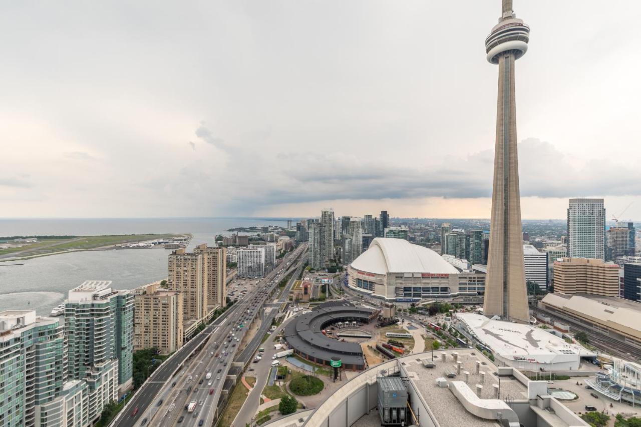 Cloud 9 In Downtown Toronto Exterior foto